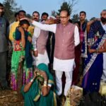 बुधनी विधानसभा के कोसमी पहुंचे केंद्रीय कृषि मंत्री, पीड़ित परिवारों से की मुलाकात- मुख्य सचिव को फोन कर जताई नाराजगी, मुख्यमंत्री से भी करेंगे बात।